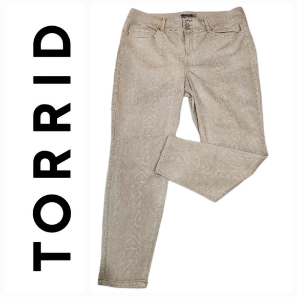Torrid Animal Snake Print Stretch Jegging Skinny Jeans Super Soft Tan 20R - Picture 1 of 8